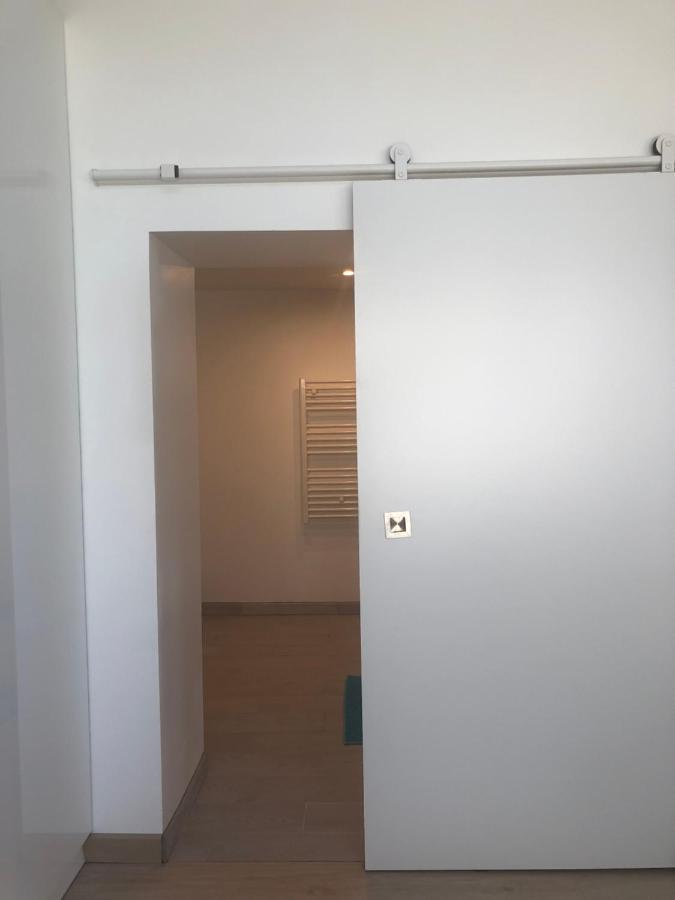 Appartement Paisible Proche Centre Ville Bron Eksteriør billede